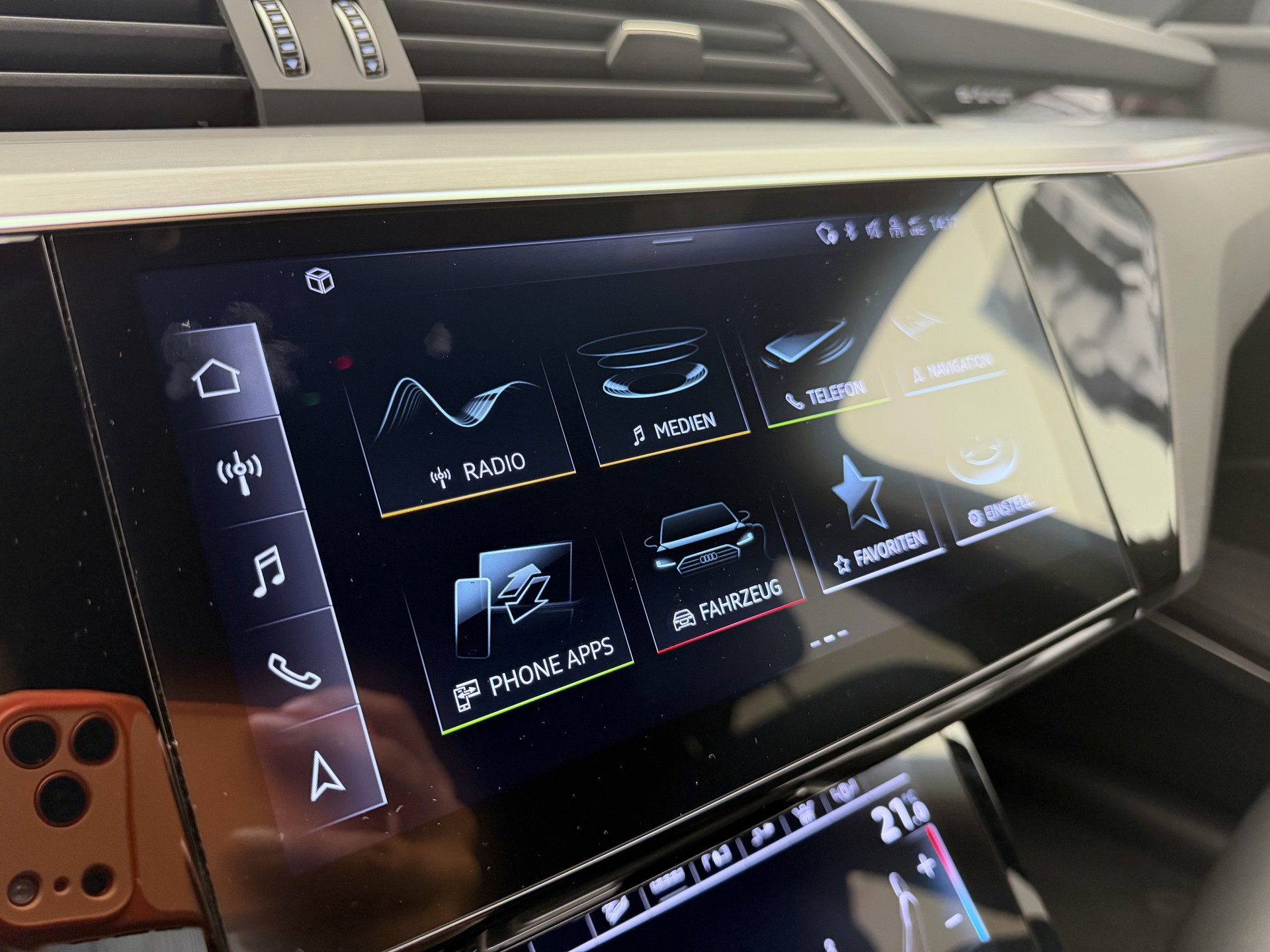 AUDI e-tron S quattro-image-11