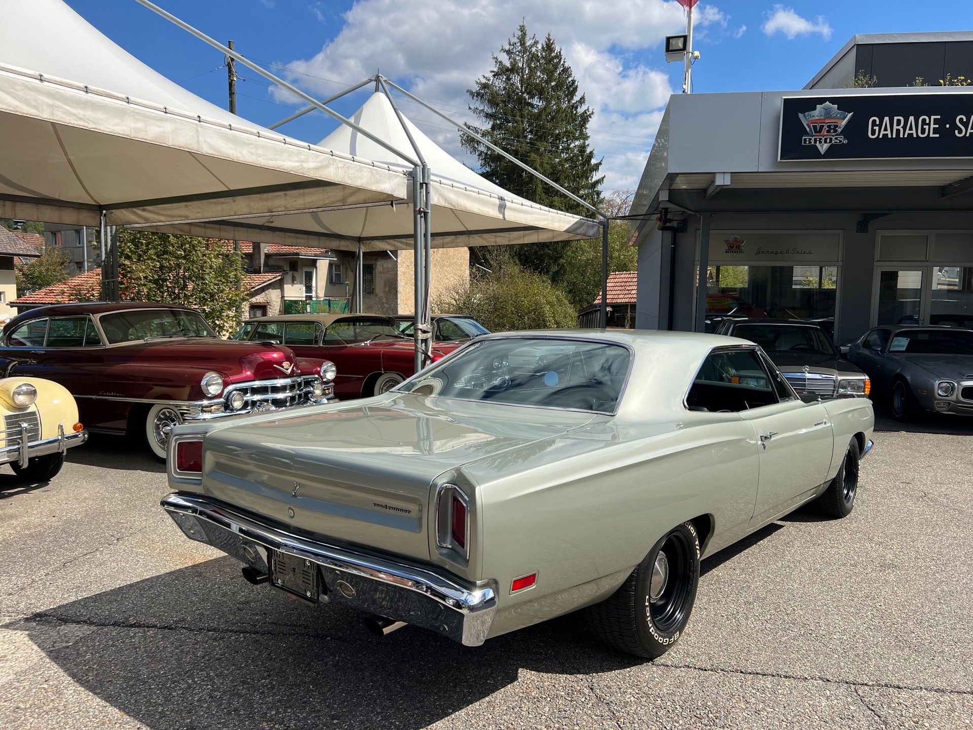 PLYMOUTH Roadrunner-image-5