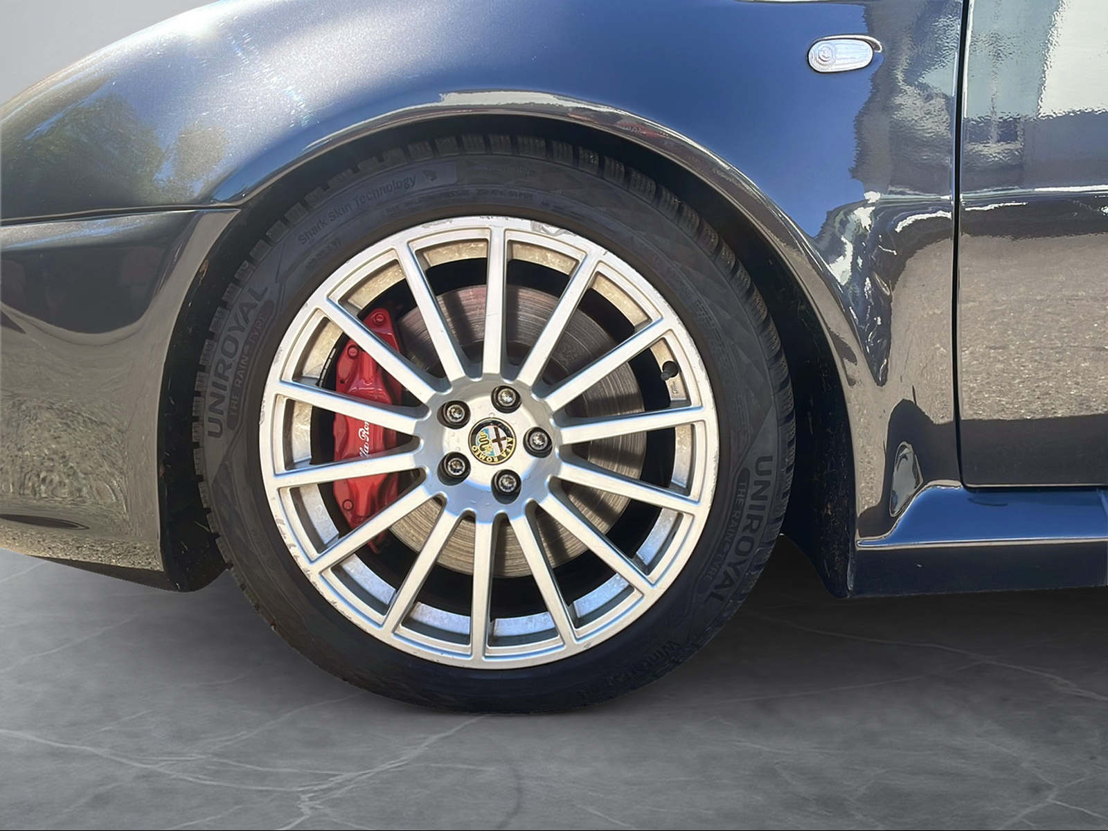ALFA ROMEO GT 3.2 V6 Distinctive – ITALIENISCHE ELEGANZ MIT V6-CHARAKTER | DISTINCTIVE-AUSFÜHRUNG |-image-6