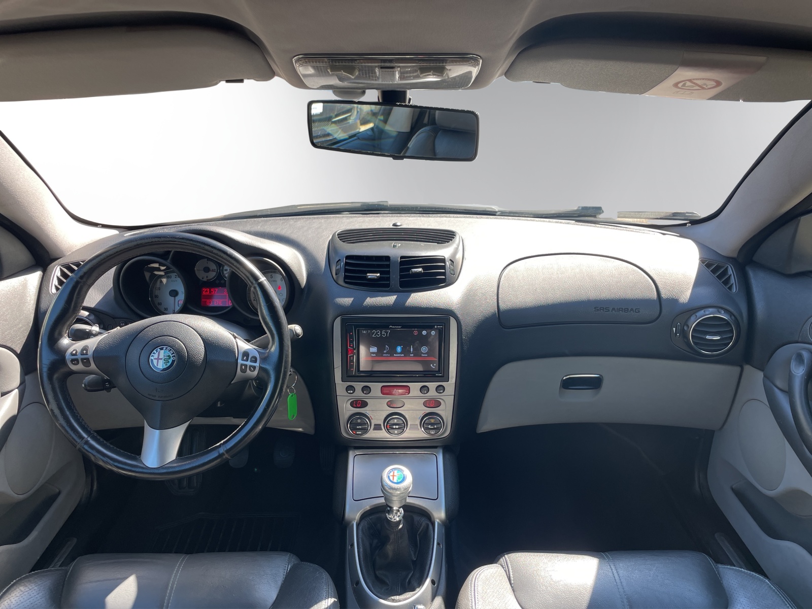 ALFA ROMEO GT 3.2 V6 Distinctive – ITALIENISCHE ELEGANZ MIT V6-CHARAKTER | DISTINCTIVE-AUSFÜHRUNG |-image-11