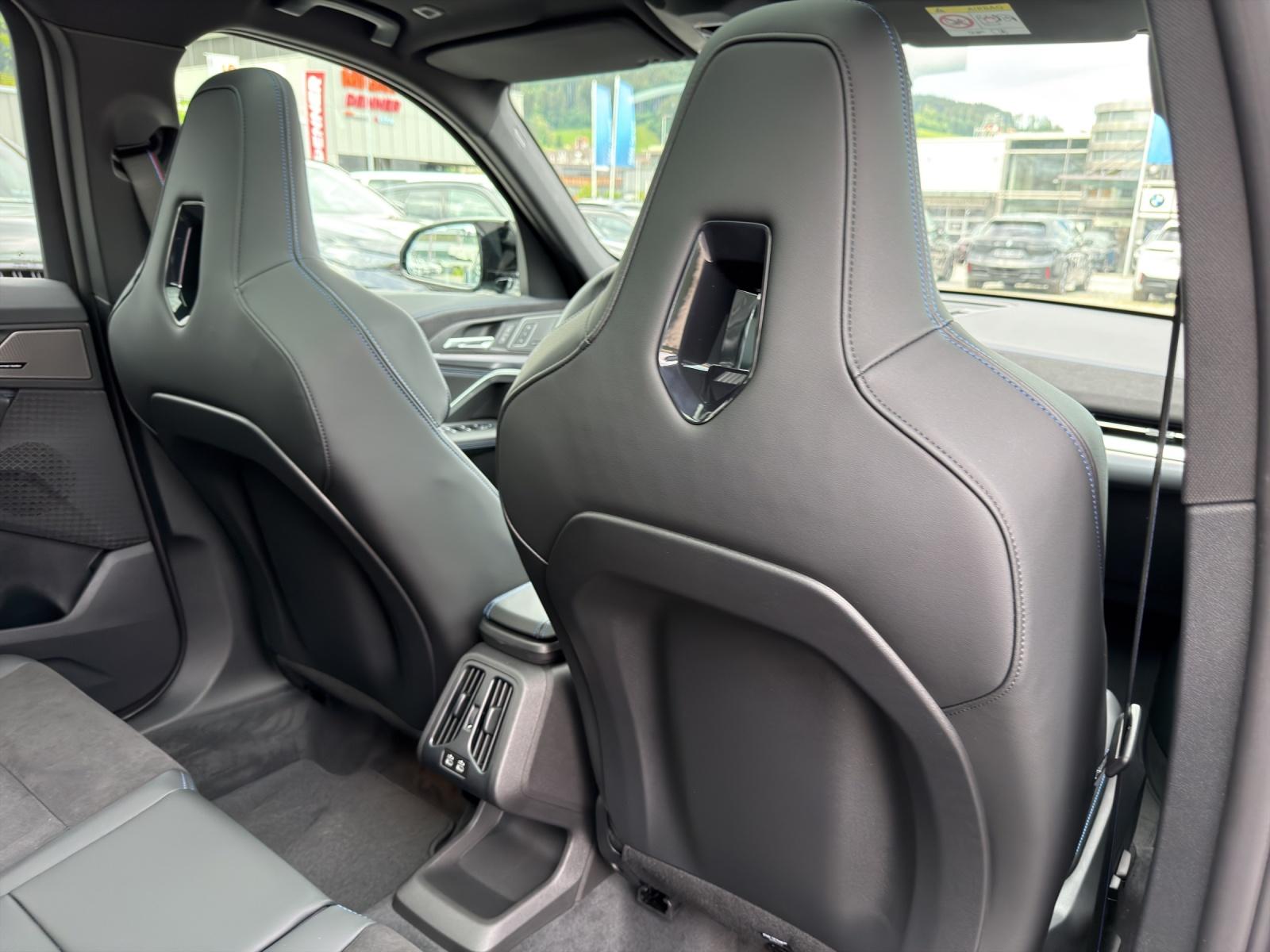 BMW X1 M35i xDrive M Sport Pro-image-17