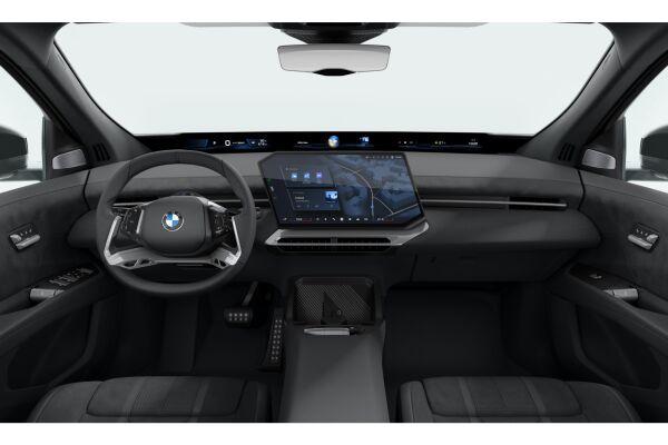 BMW iX3 50 xDrive-image-3