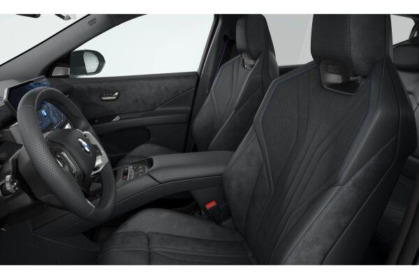 BMW iX3 50 xDrive-image-2