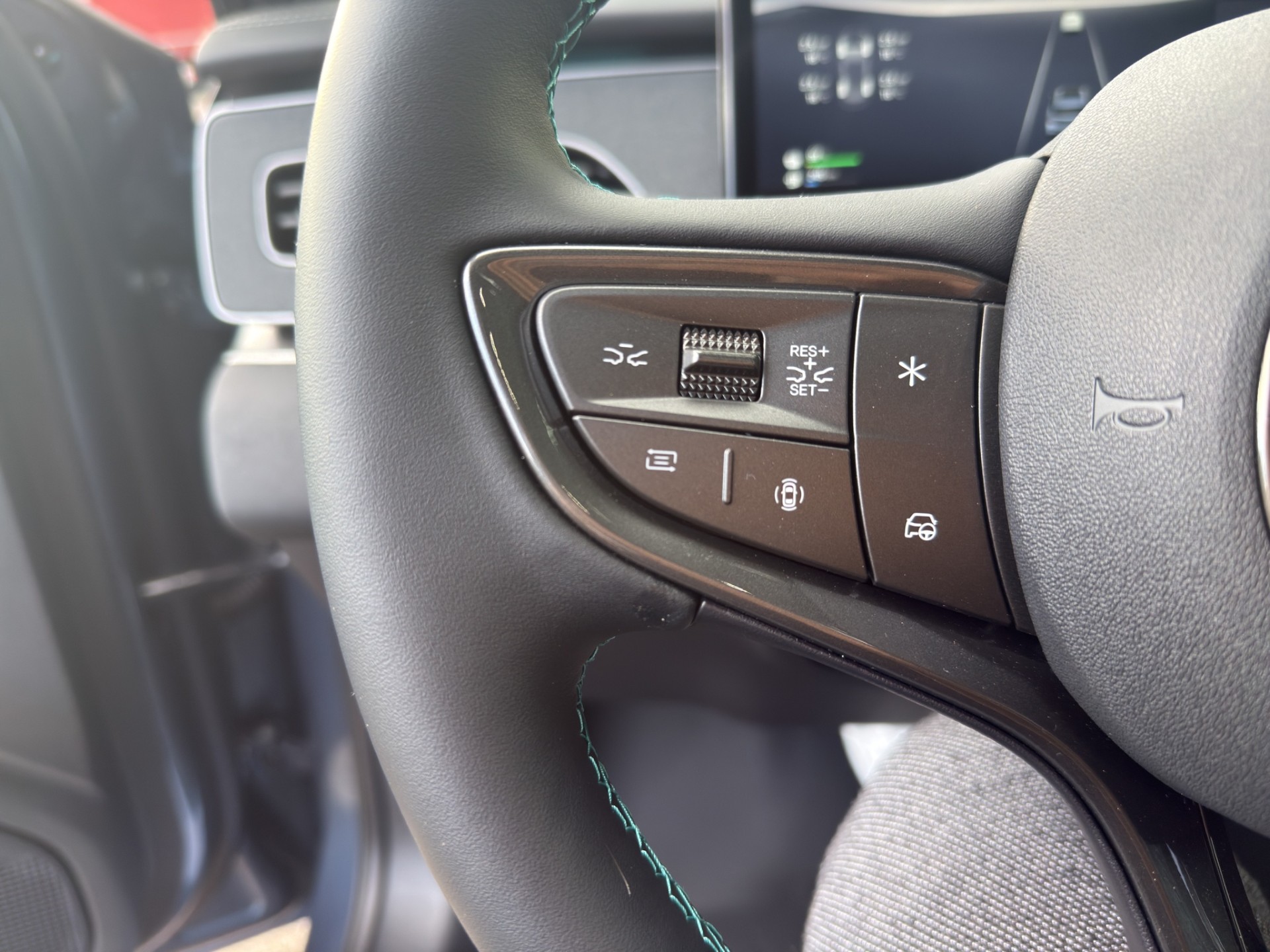 BYD Seal 6 DM-i Touring Comfort-image-7