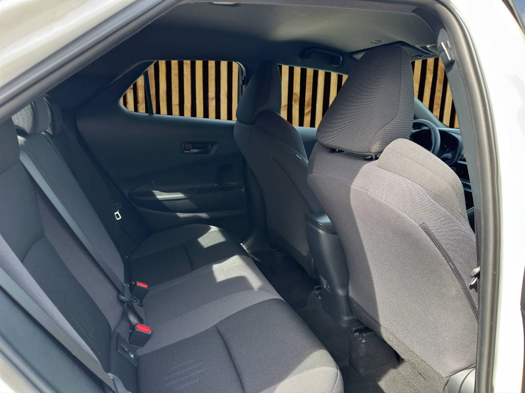 TOYOTA C-HR 1.8 HEV Trend-image-5
