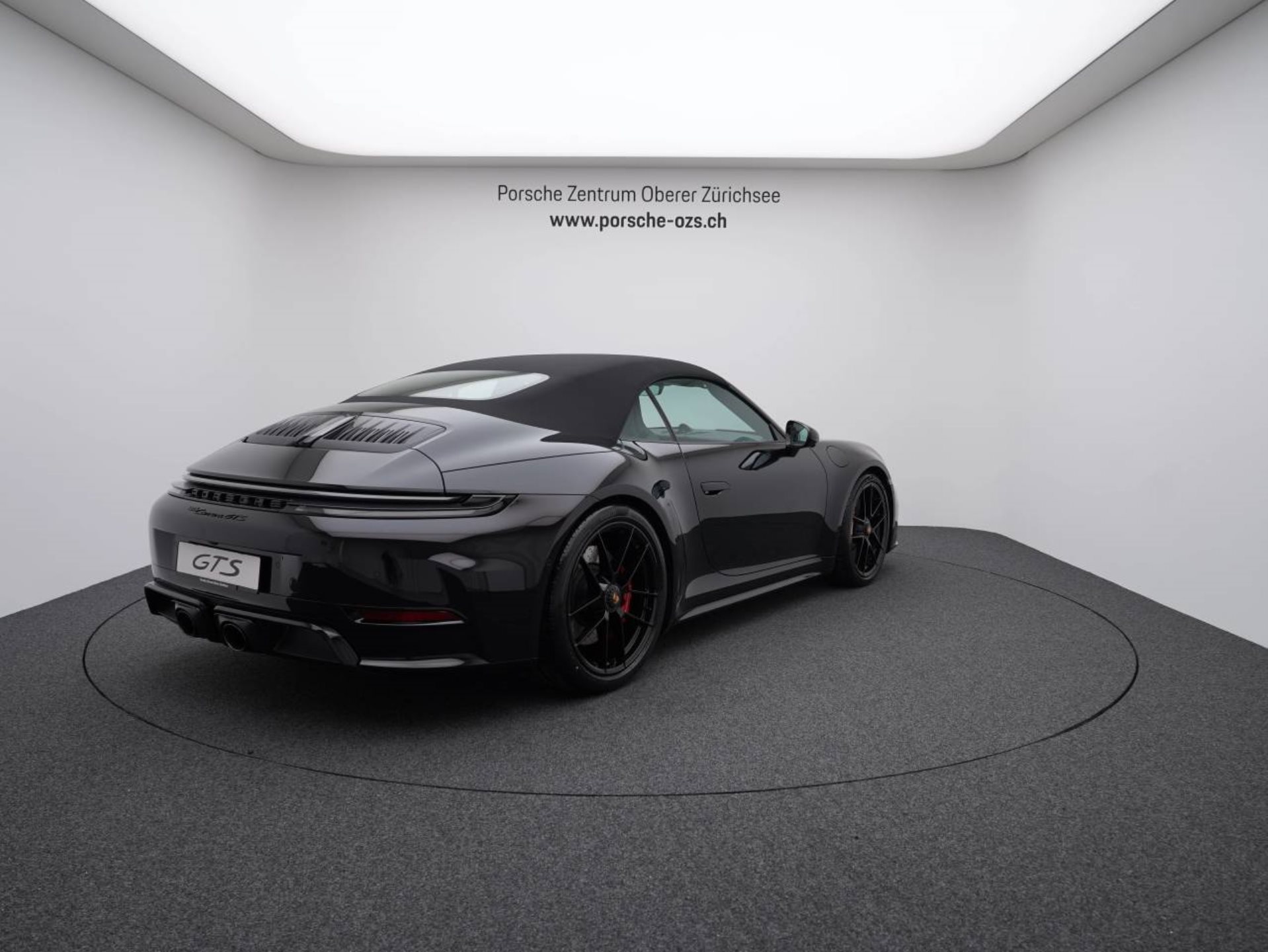 PORSCHE 911 Carrera GTS Cabriolet-image-6