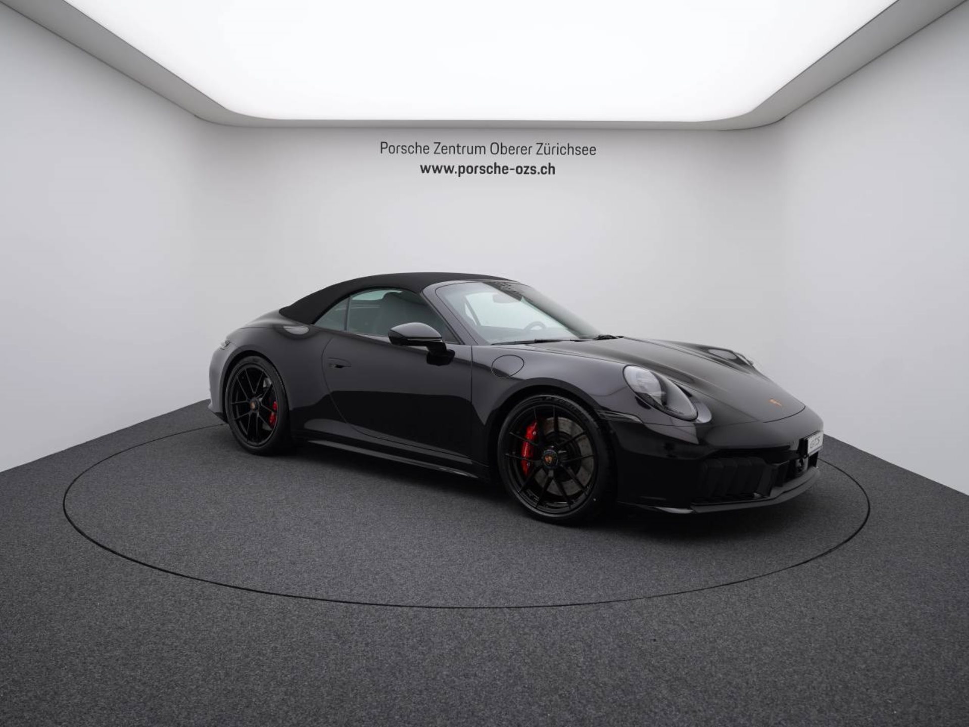 PORSCHE 911 Carrera GTS Cabriolet-image-8