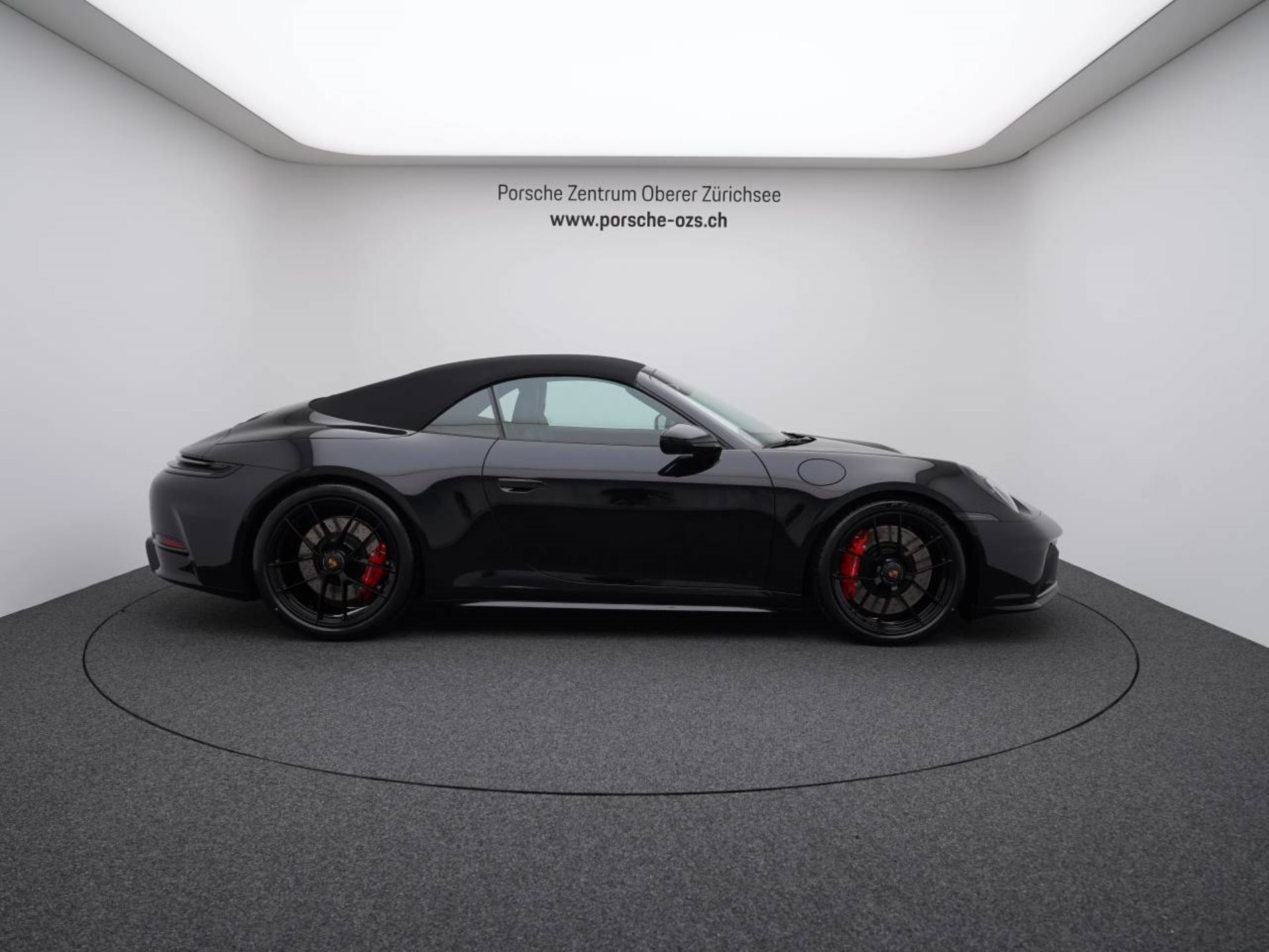PORSCHE 911 Carrera GTS Cabriolet-image-7