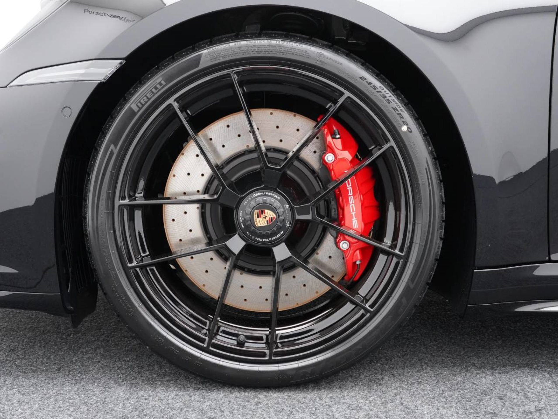 PORSCHE 911 Carrera GTS Cabriolet-image-10