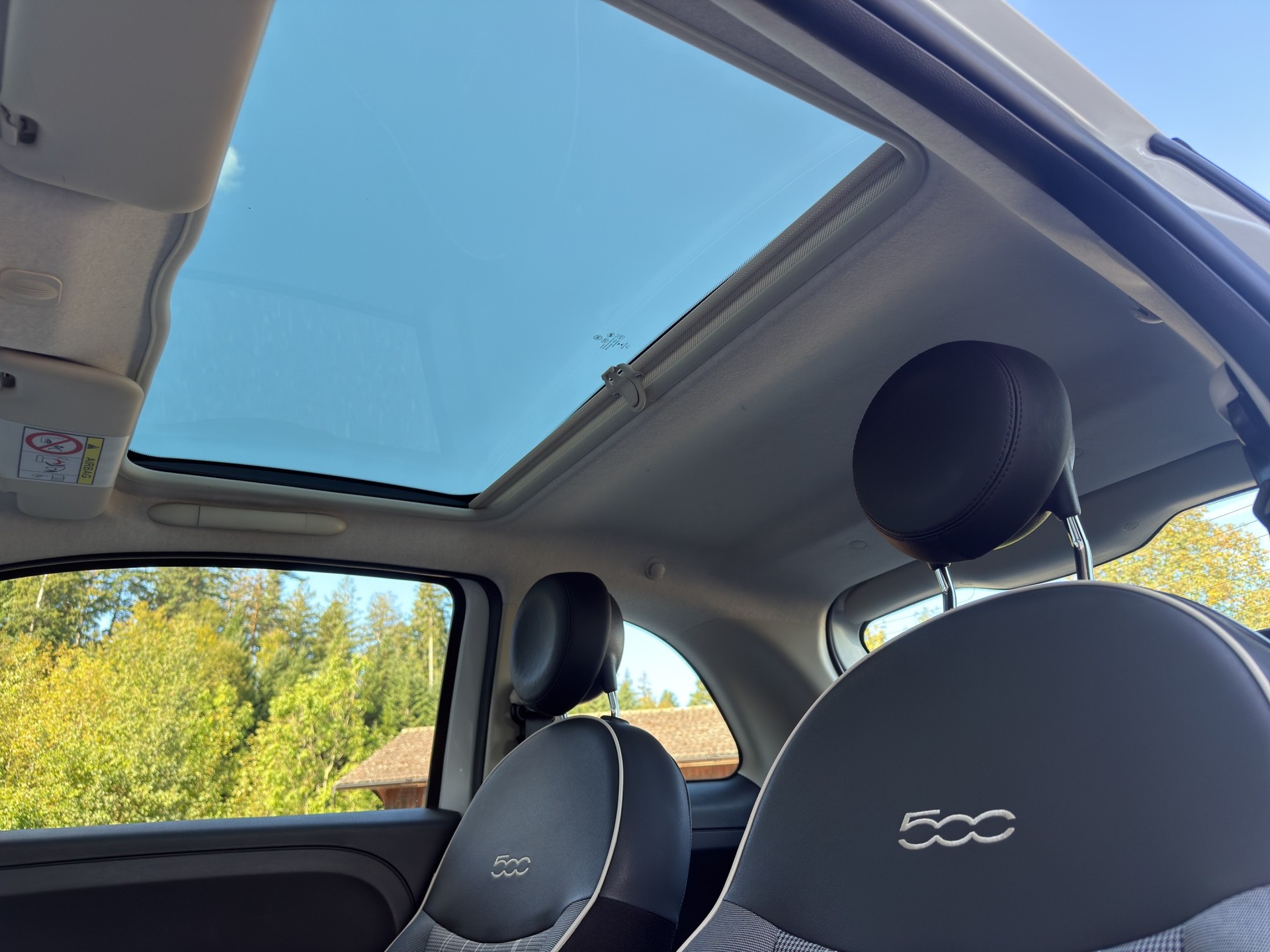 FIAT 500 1.2 Lounge-image-11