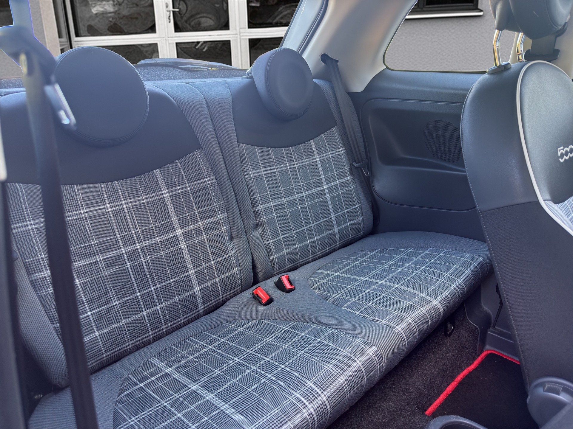 FIAT 500 1.2 Lounge-image-18