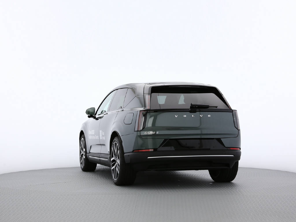VOLVO EX60 Twin Ultra AWD-image-10