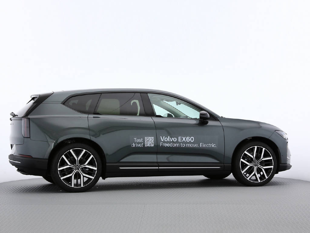 VOLVO EX60 Twin Ultra AWD-image-16