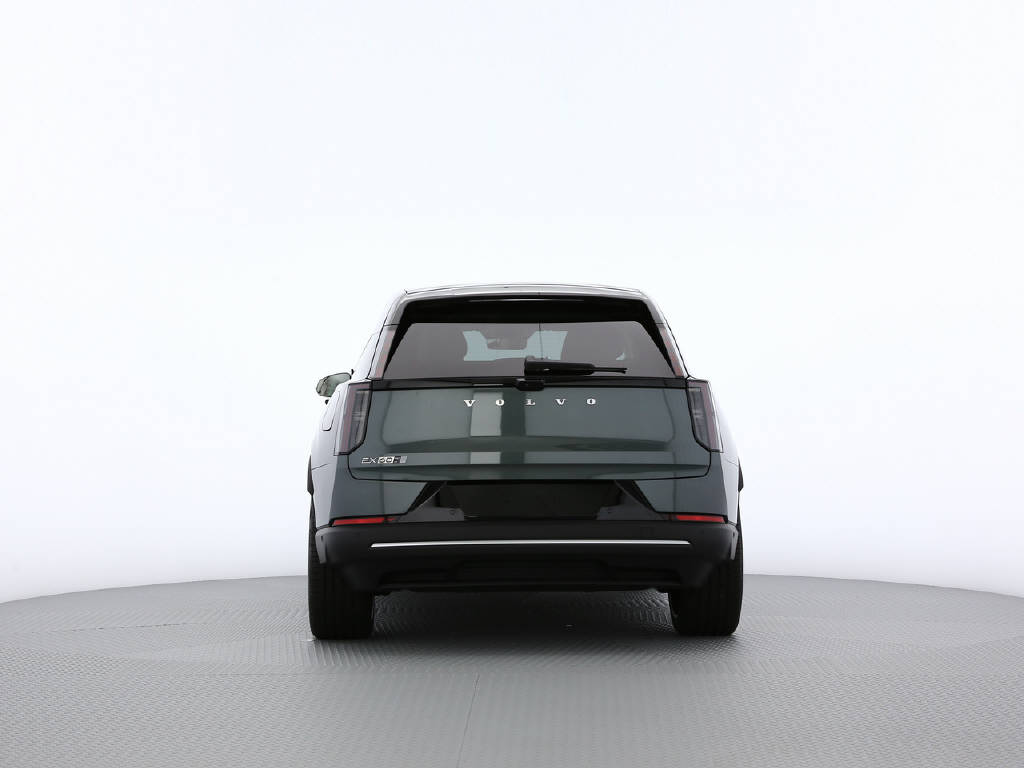 VOLVO EX60 Twin Ultra AWD-image-11