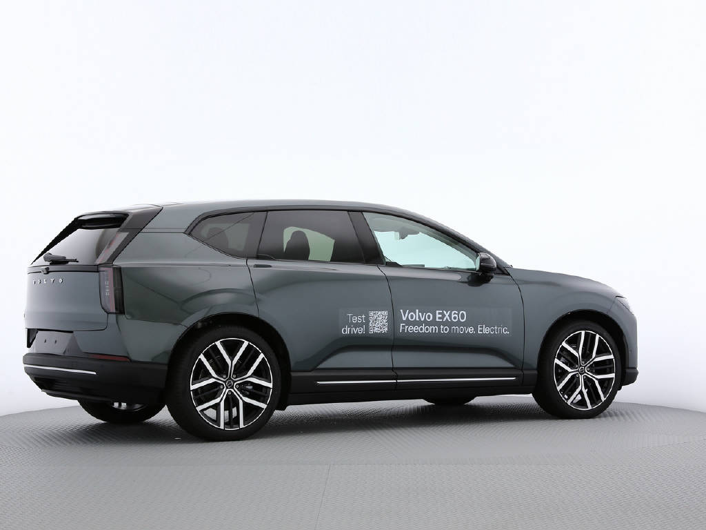 VOLVO EX60 Twin Ultra AWD-image-15