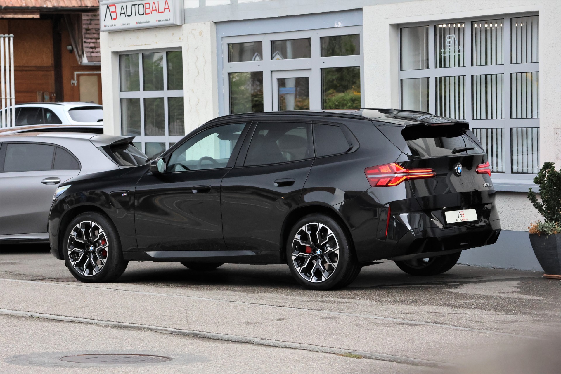 BMW X3 xDrive 30e M Sport Pro (CH) + 2.0T AHK-image-4
