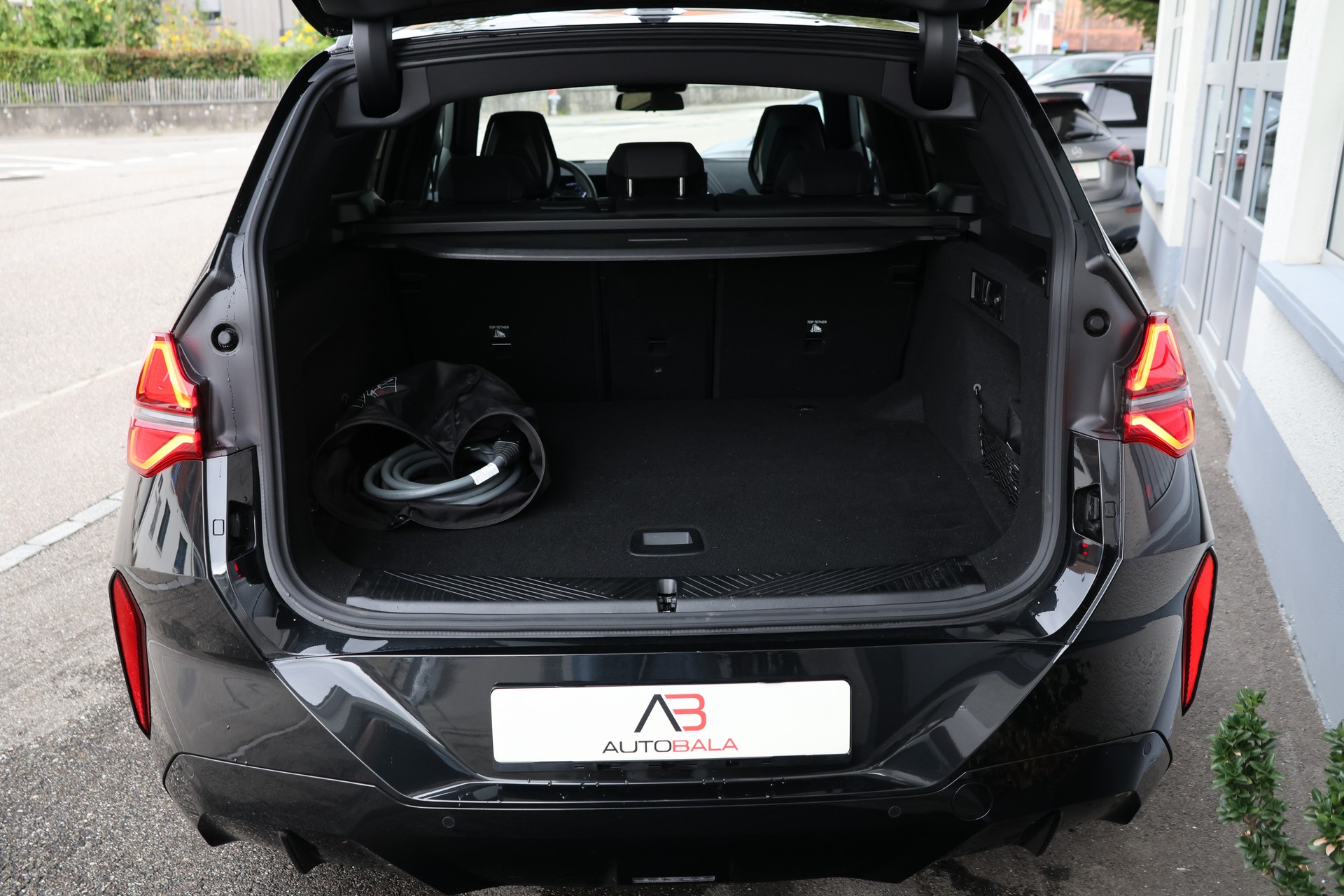 BMW X3 xDrive 30e M Sport Pro (CH) + 2.0T AHK-image-17