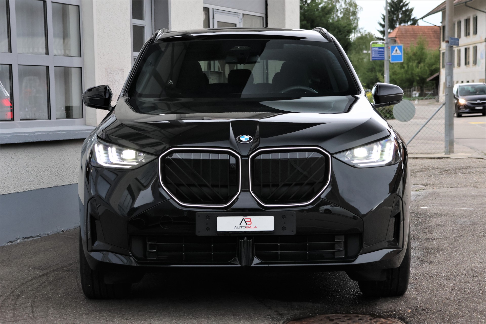 BMW X3 xDrive 30e M Sport Pro (CH) + 2.0T AHK-image-1