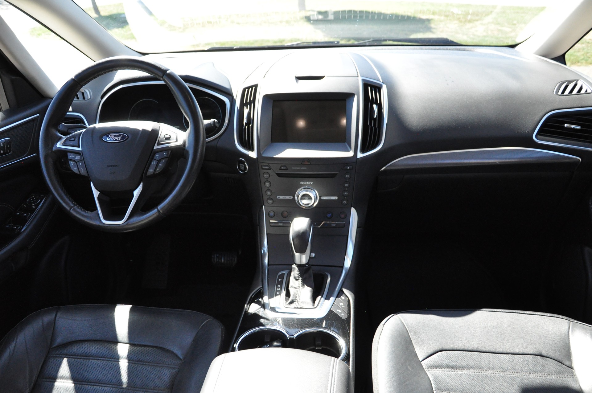 FORD Galaxy 2.0 TDCi Titanium AWD PowerShift-image-8