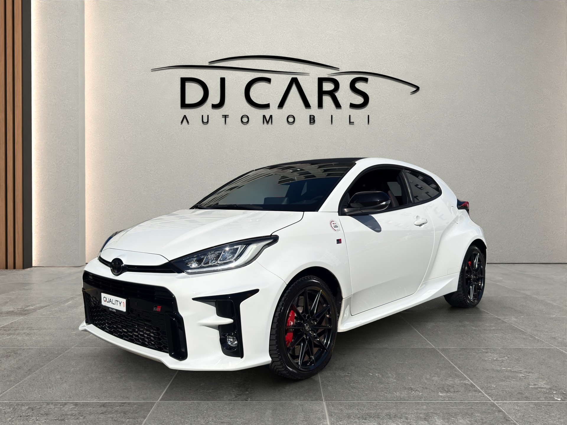 TOYOTA Yaris 1.6 GR Sport-image-0