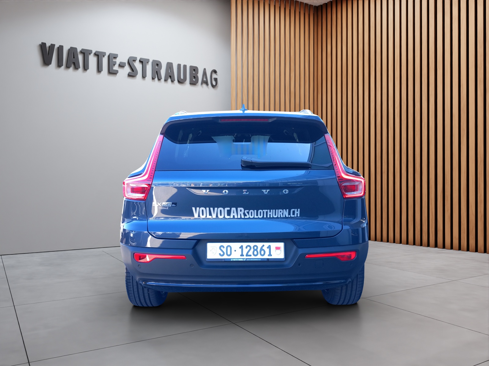 VOLVO EX40 Twin Plus AWD-image-3