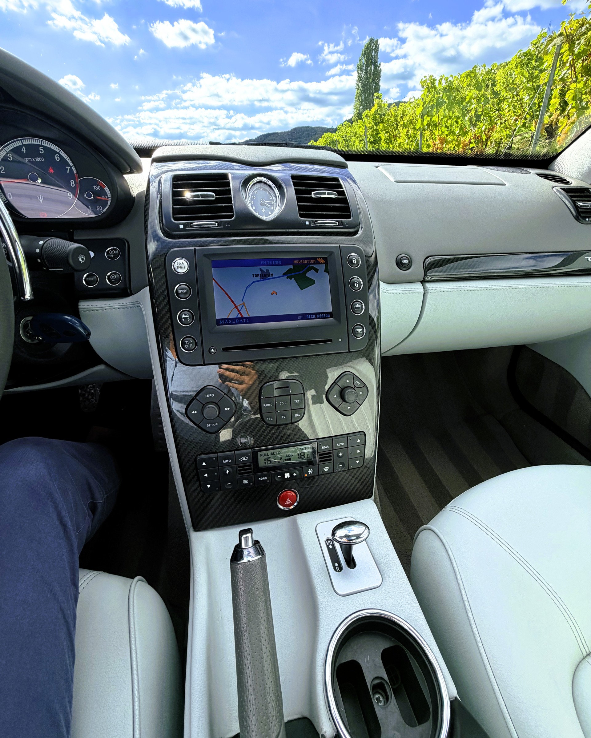 MASERATI Quattroporte 4.2 V8 Sport GT DuoSelect-image-19
