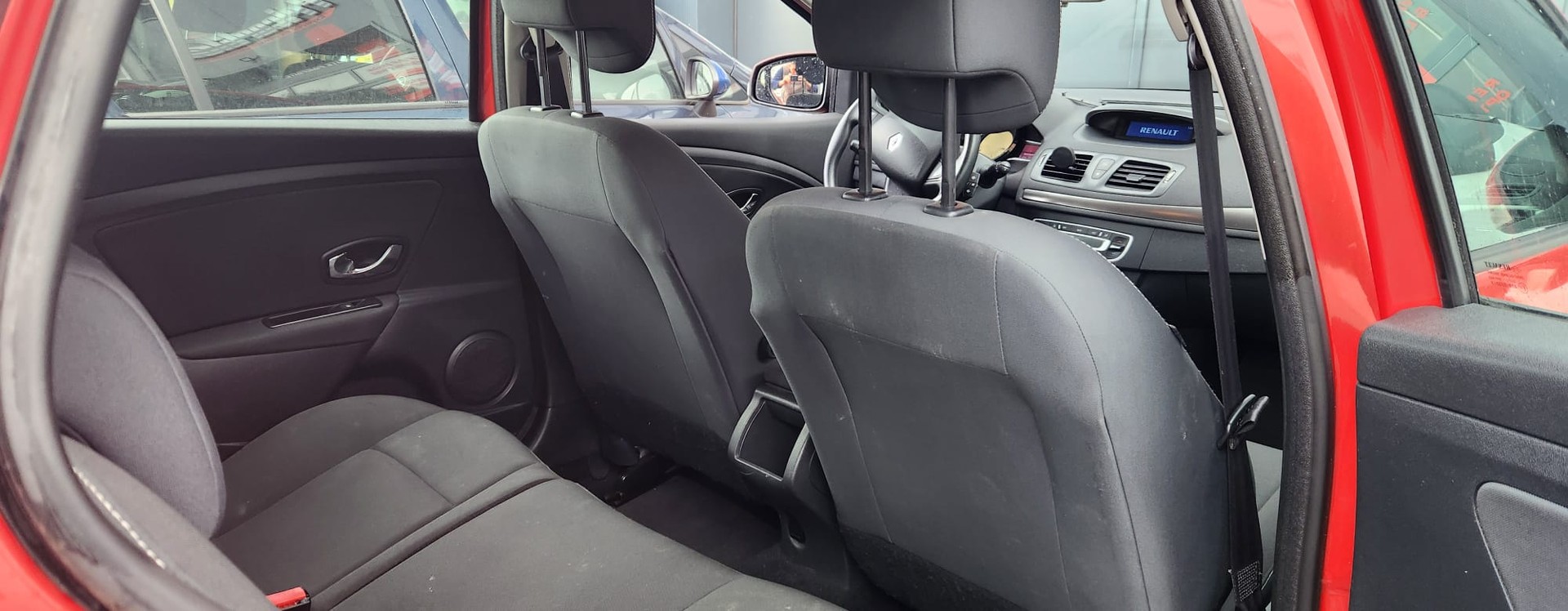 RENAULT Mégane Grandtour 1.5 dCi Expression-image-5