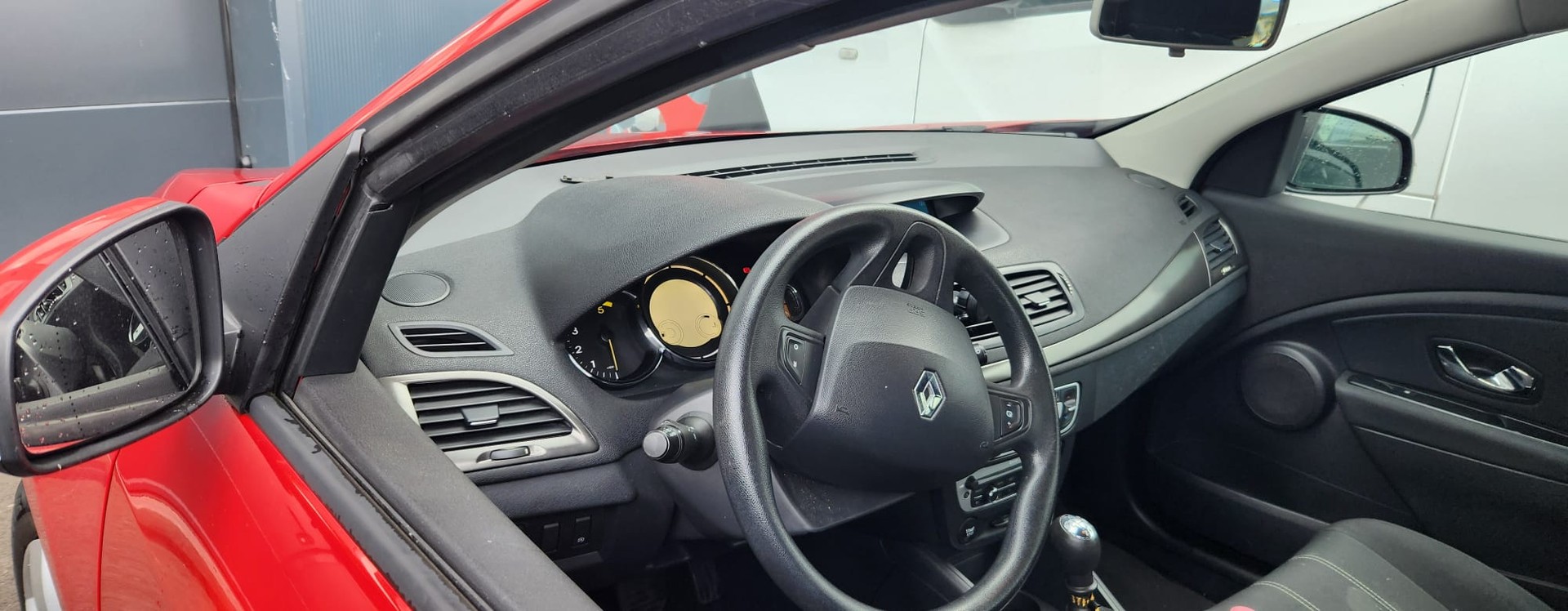 RENAULT Mégane Grandtour 1.5 dCi Expression-image-7