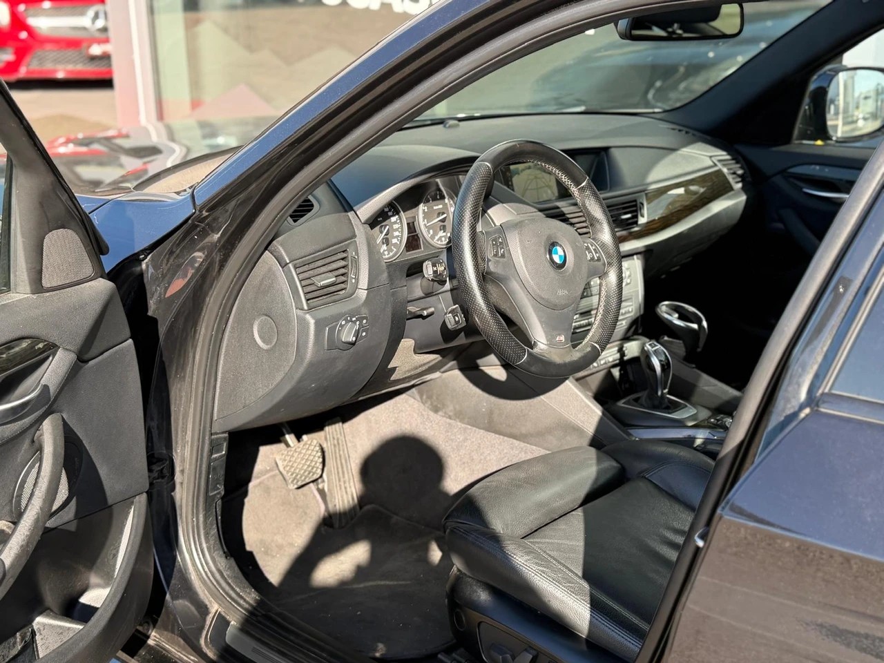 BMW X1 xDrive 28i Steptronic-image-7