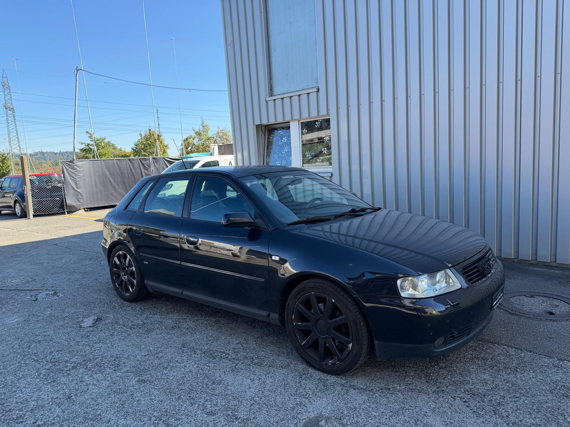 AUDI A3 1.8 T Ambiente-image-3