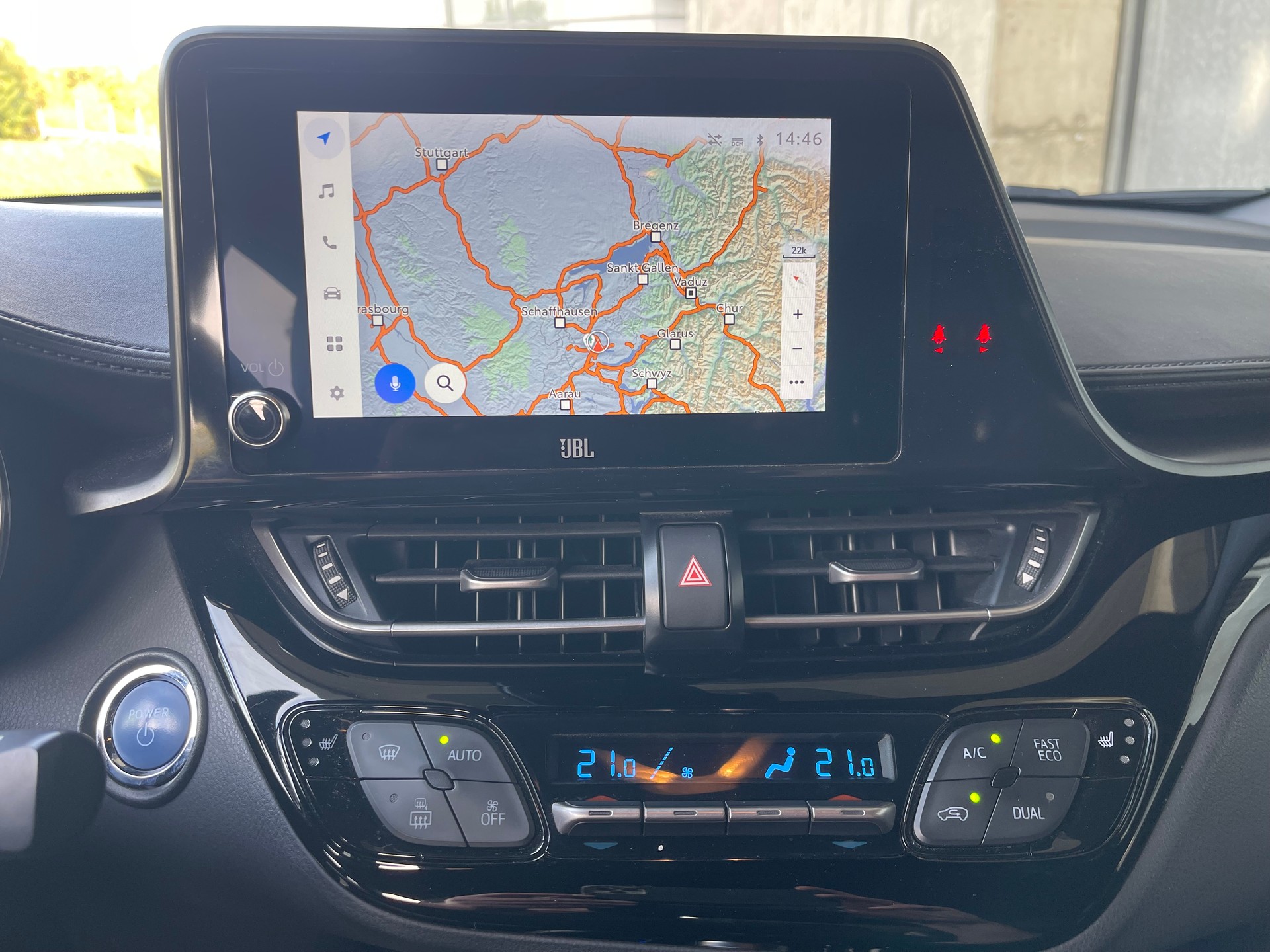 TOYOTA C-HR 2.0 VVTi HSD Move-image-11