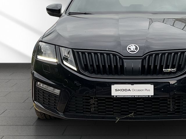 SKODA Octavia Combi 2.0 TDI RS Prag 4x4 DSG-image-9