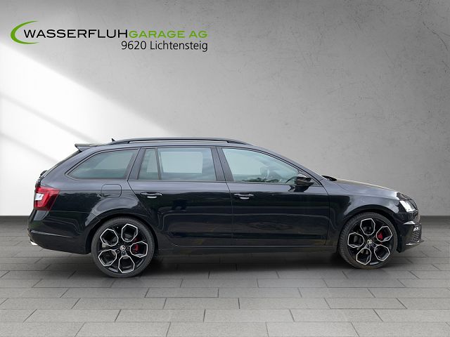 SKODA Octavia Combi 2.0 TDI RS Prag 4x4 DSG-showroom-element-1