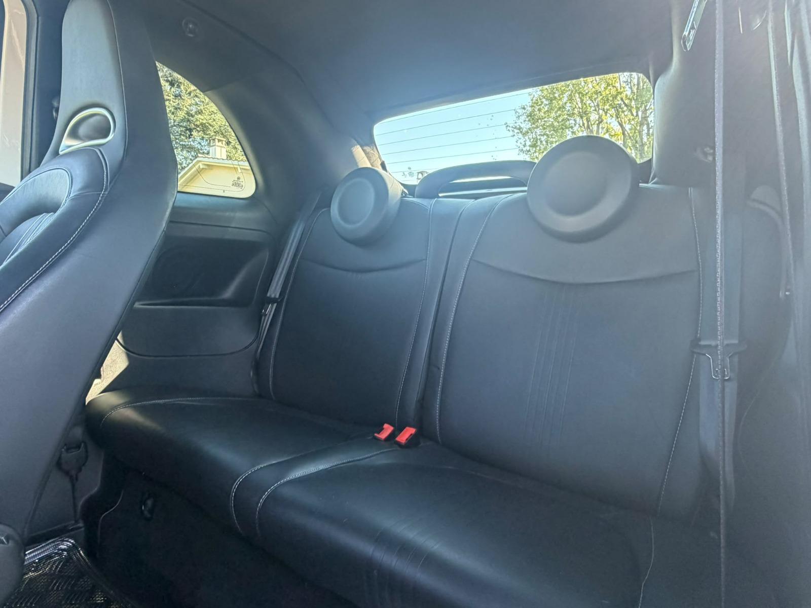 FIAT 500C 1.4 16V Turbo Abarth Dualogic-image-23