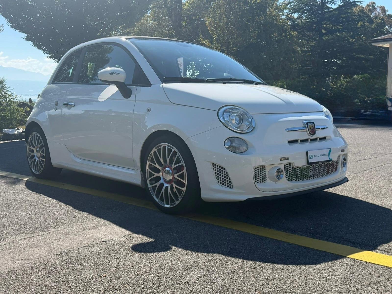 FIAT 500C 1.4 16V Turbo Abarth Dualogic-image-7