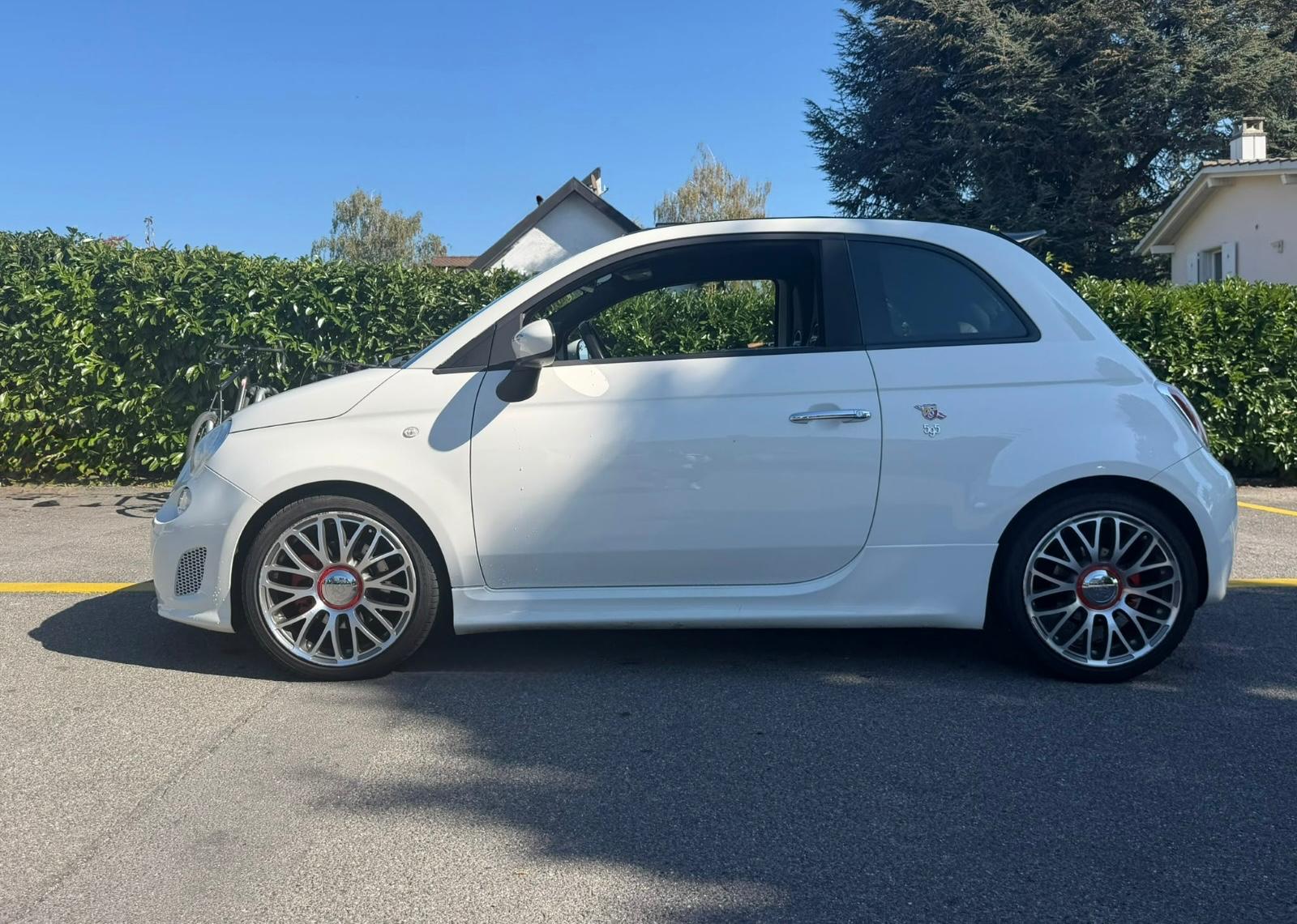 FIAT 500C 1.4 16V Turbo Abarth Dualogic-image-2