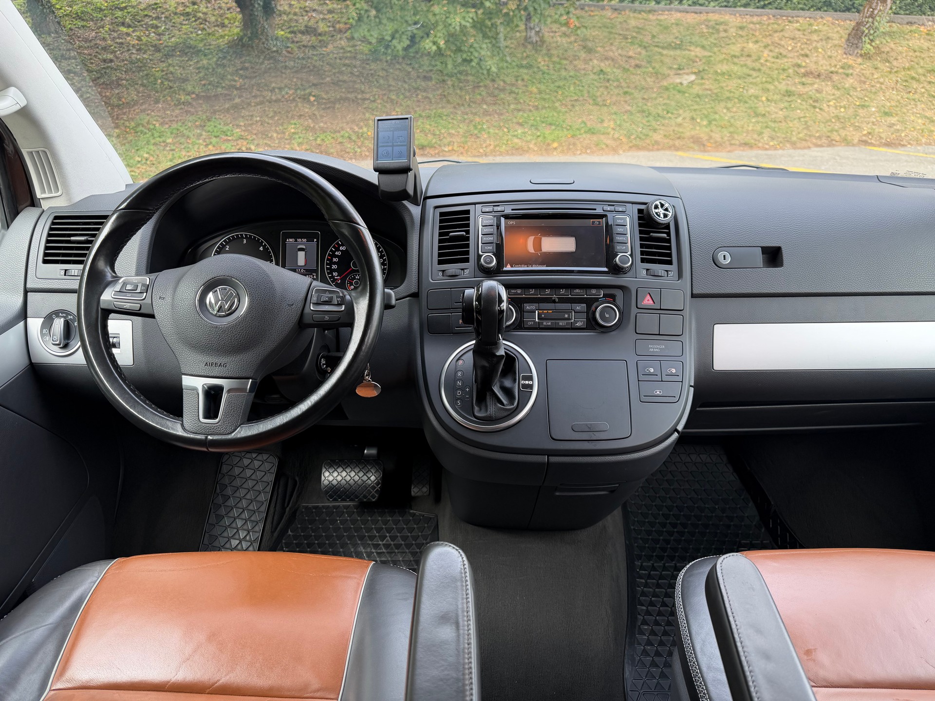 VW T5 Multivan 2.0 Bi-TDI CR Highline 4Motion DSG-image-9
