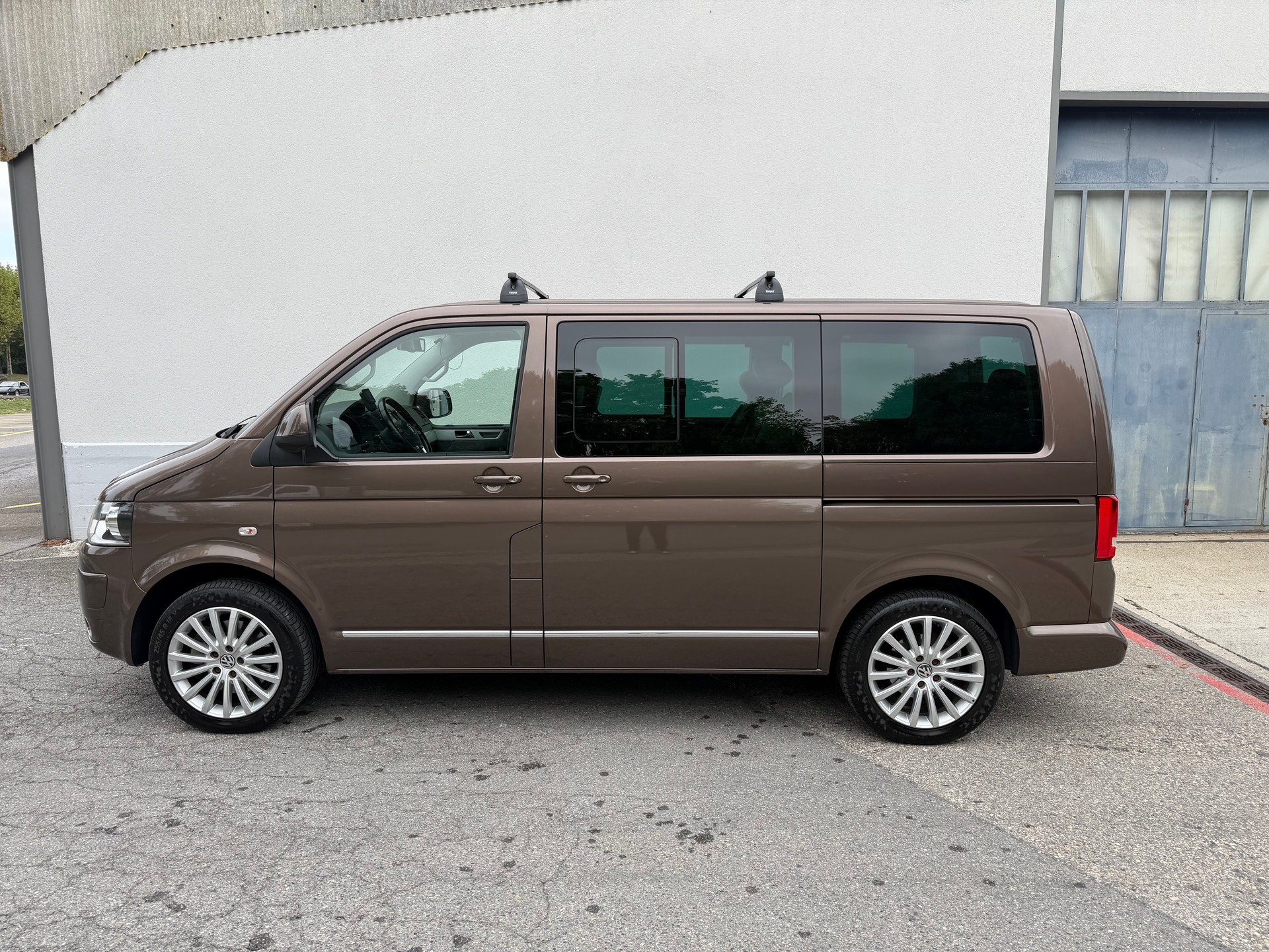 VW T5 Multivan 2.0 Bi-TDI CR Highline 4Motion DSG-image-5
