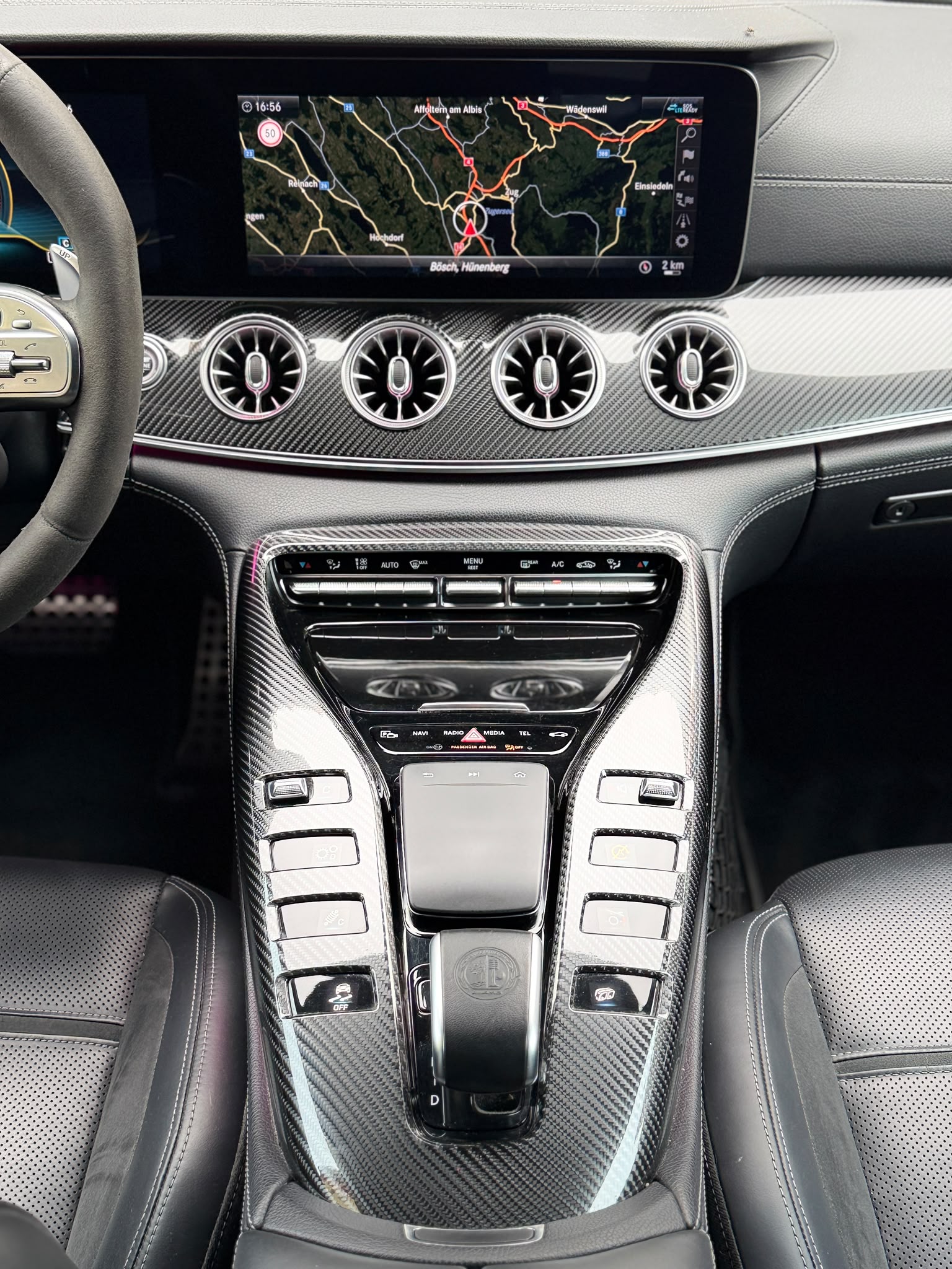 MERCEDES-BENZ AMG GT 63 S 4matic+-image-15