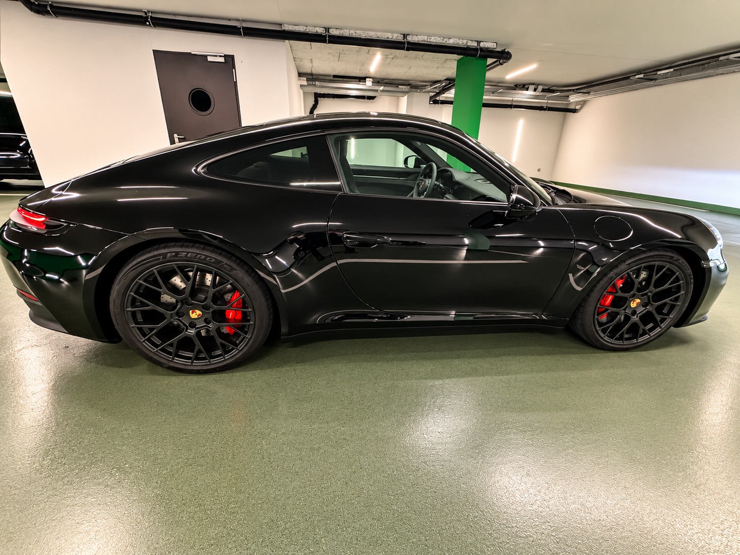 PORSCHE Carrera GTS PDK-image-5