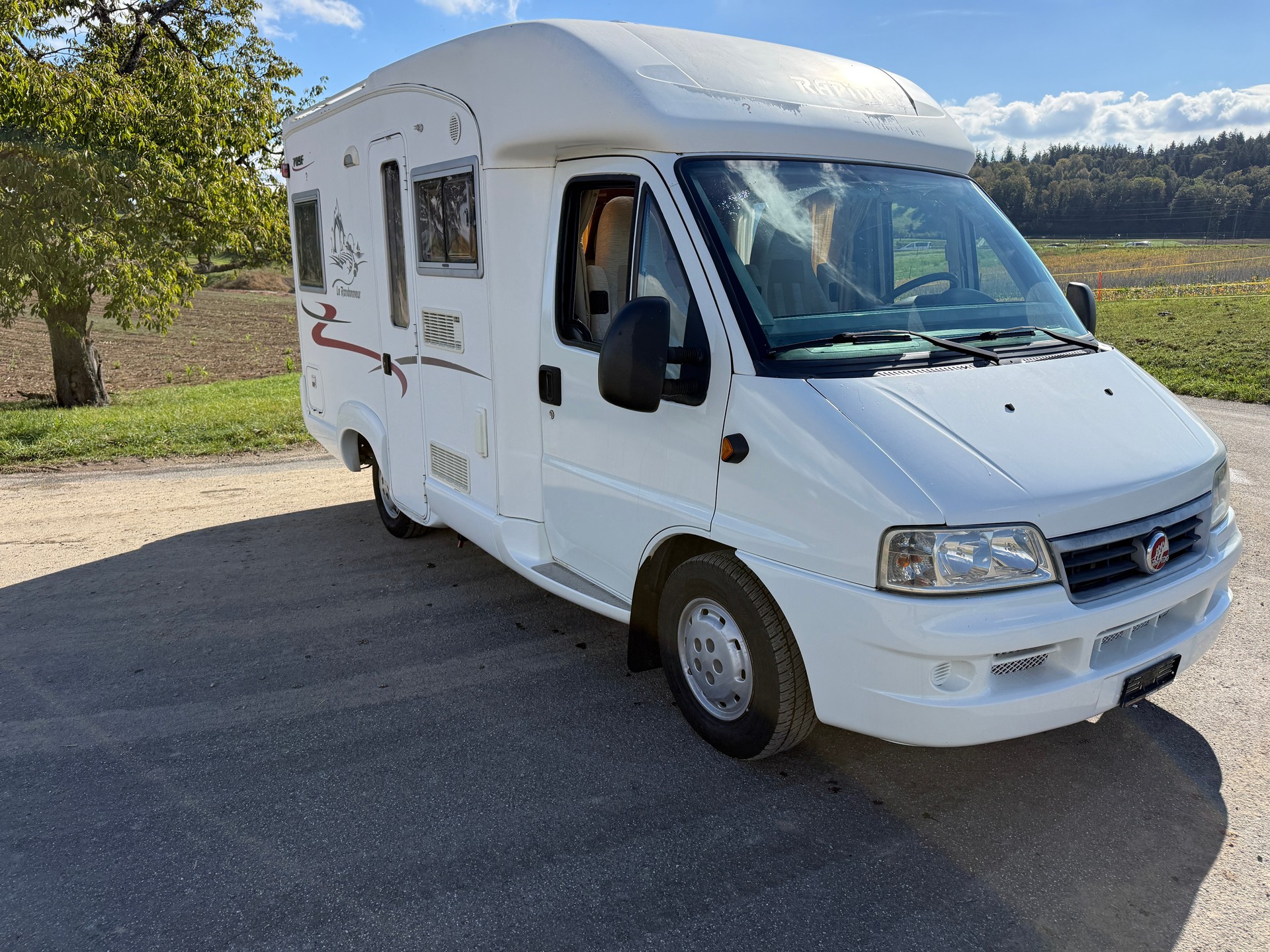 RAPIDO 709f-image-2