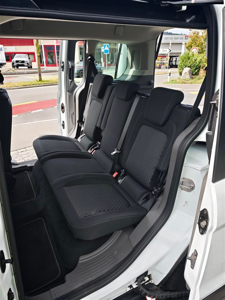 FORD TOURNEO Connect 1.5 EcoBlue 120 Trend-image-11