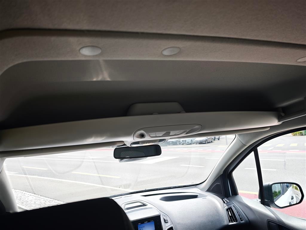 FORD TOURNEO Connect 1.5 EcoBlue 120 Trend-image-7