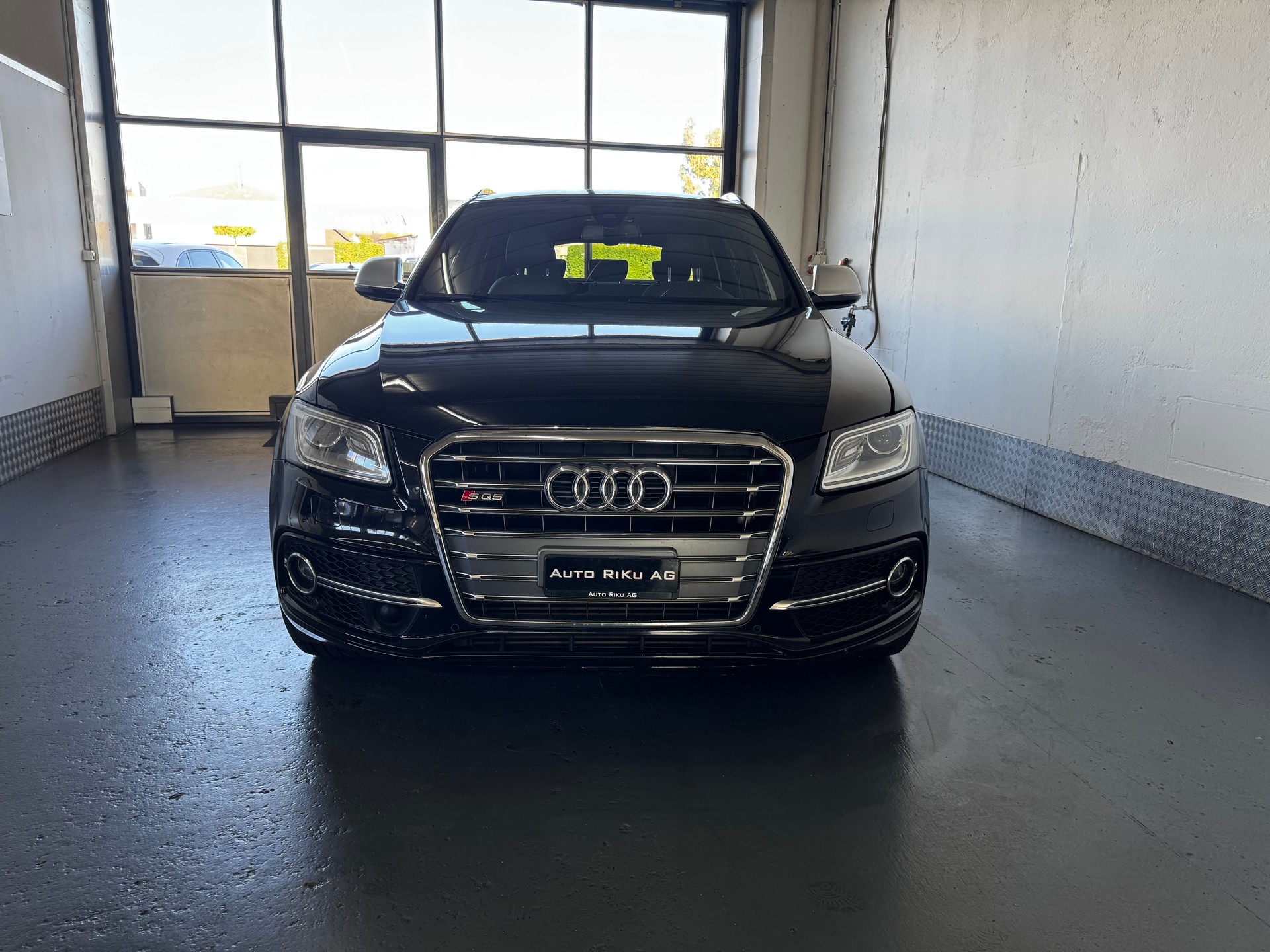 AUDI SQ5 3.0 TDI quattro tiptronic-image-3