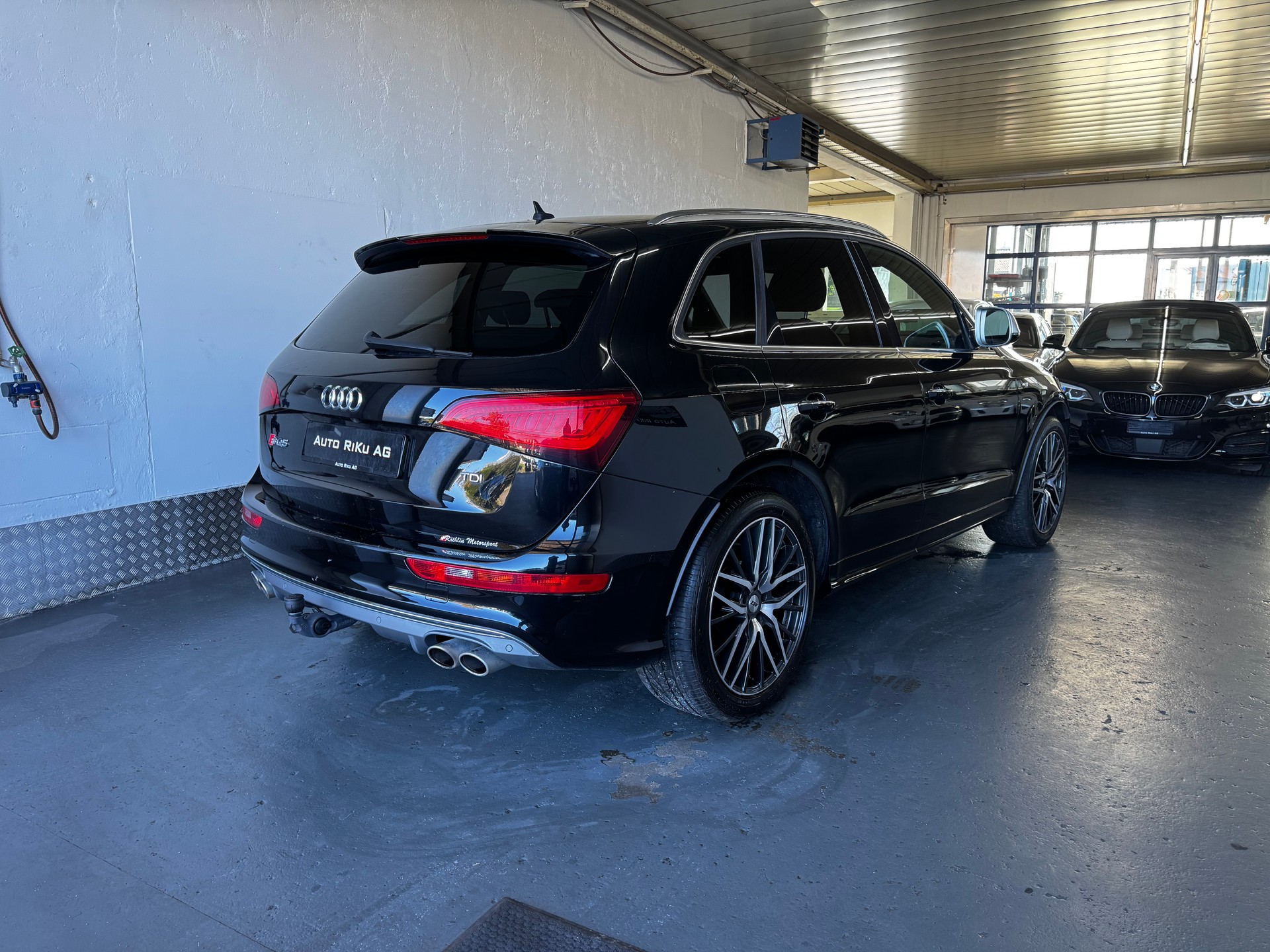 AUDI SQ5 3.0 TDI quattro tiptronic-image-8