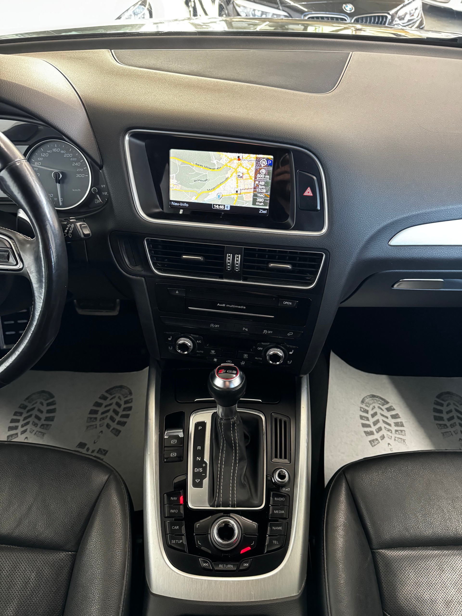 AUDI SQ5 3.0 TDI quattro tiptronic-image-15