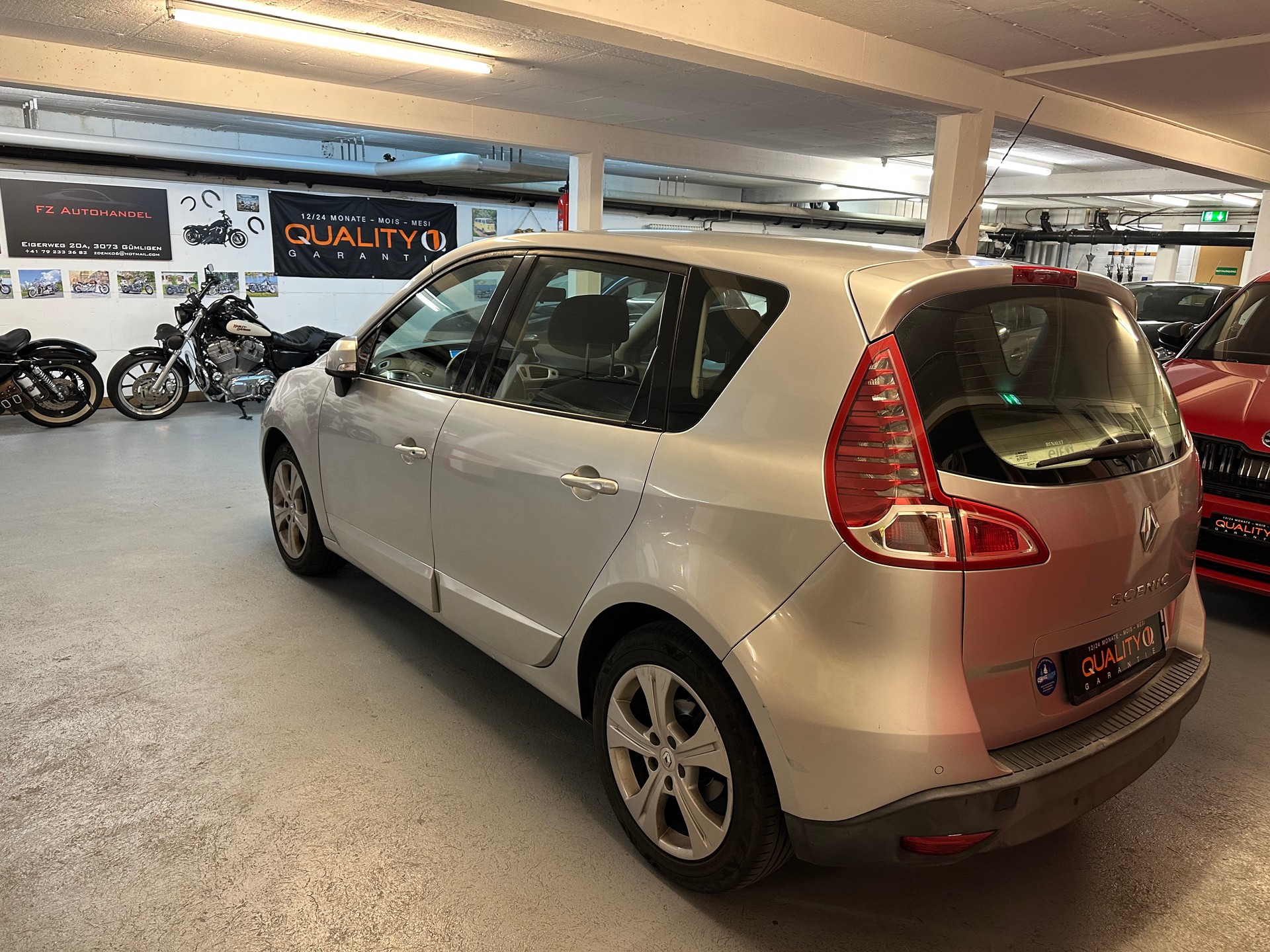 RENAULT Scénic 2.0 16V Dynamique X-Tronic CVT-image-4