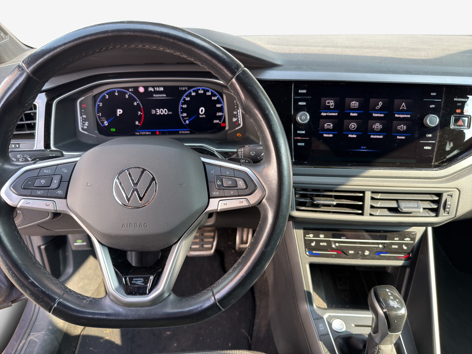 VW Taigo 1.0 TSI R-Line DSG-image-8