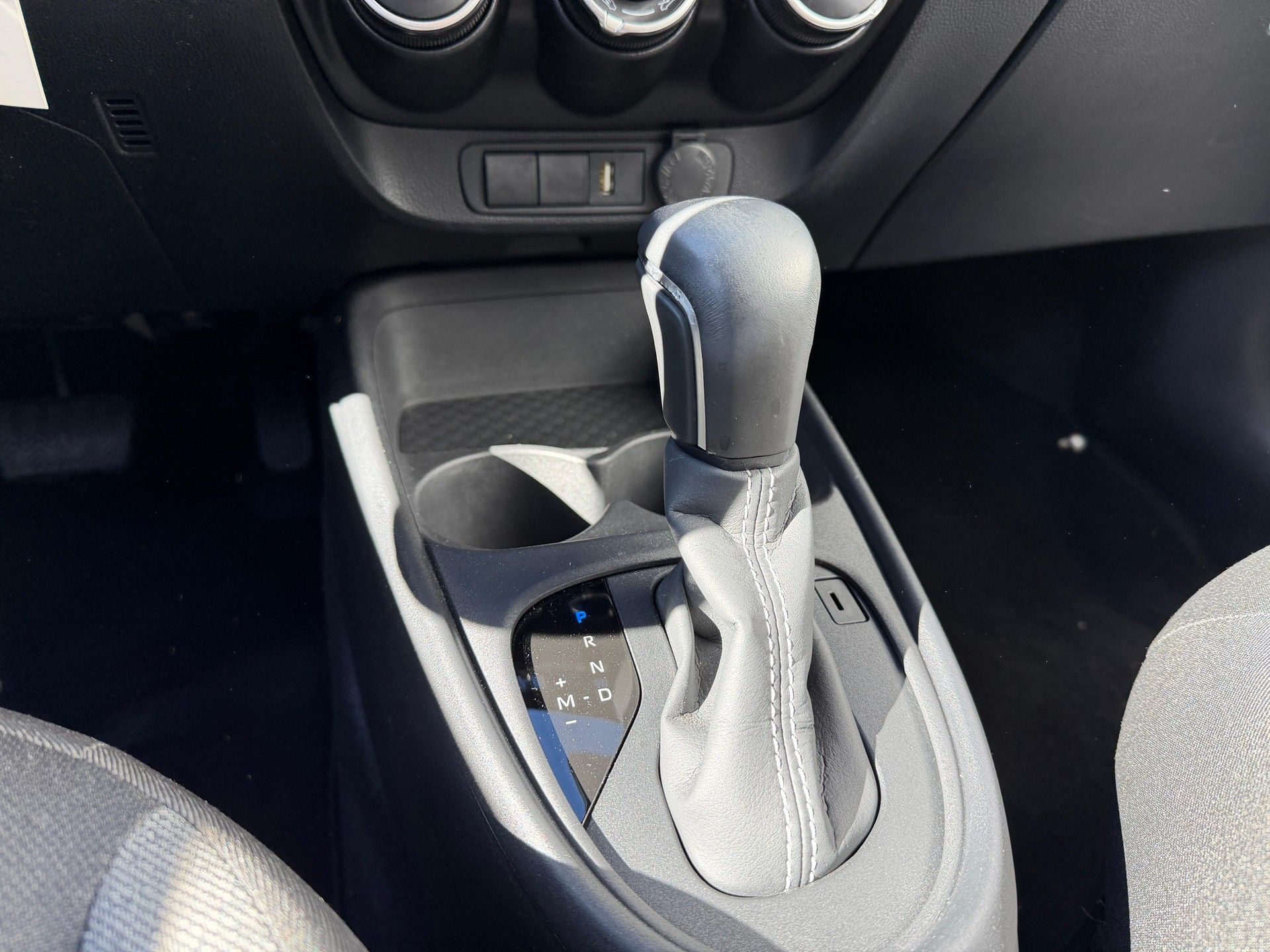 TOYOTA Aygo X 1.0 VVT-i Comfort-image-10