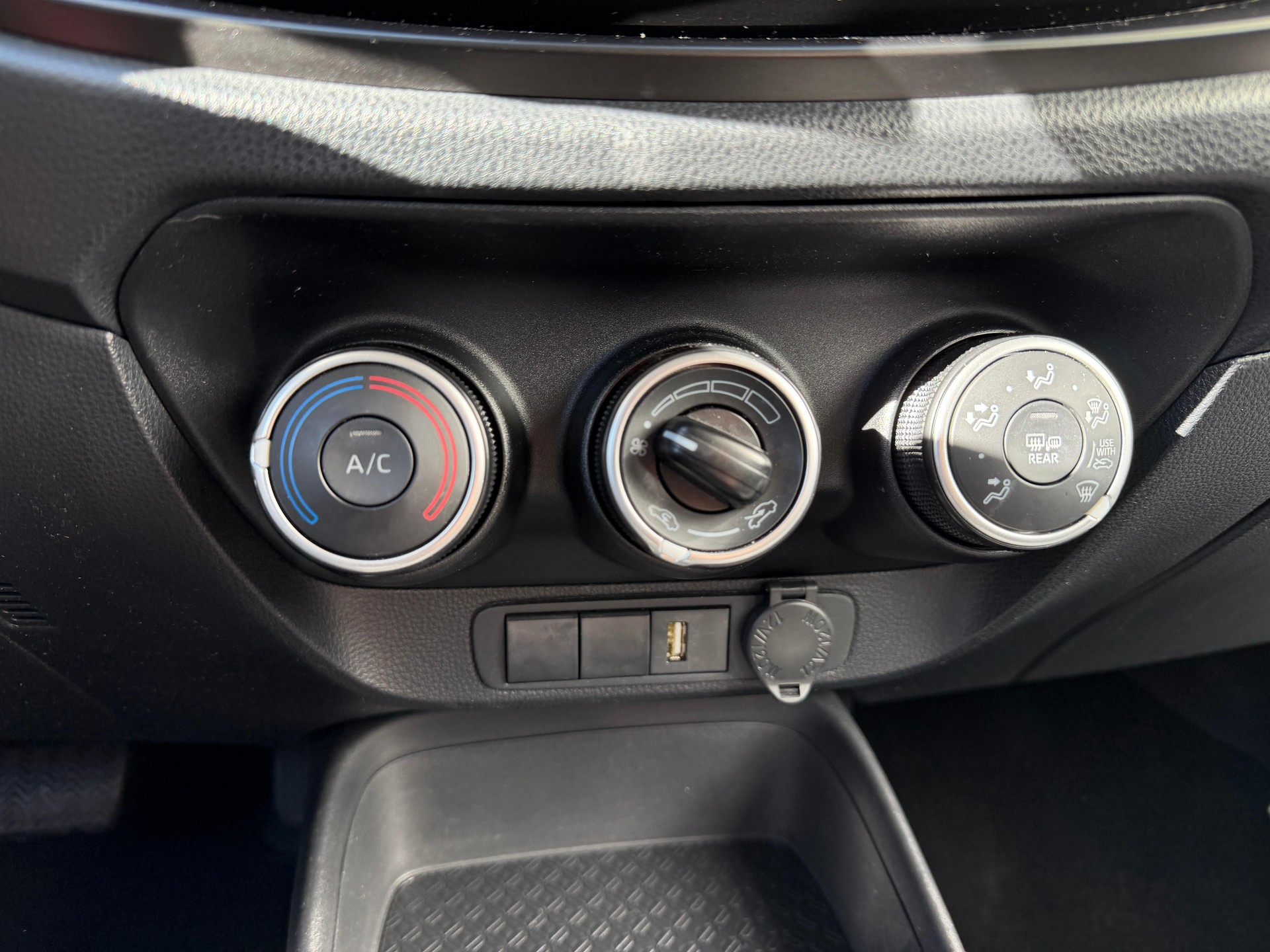 TOYOTA Aygo X 1.0 VVT-i Comfort-image-9